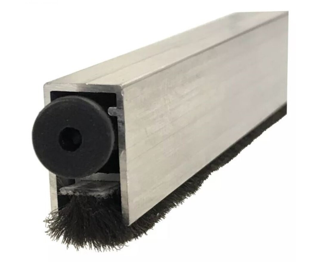 USZCZELKA OPADAJĄCA TREND D 1030mm (>830mm)- fot-